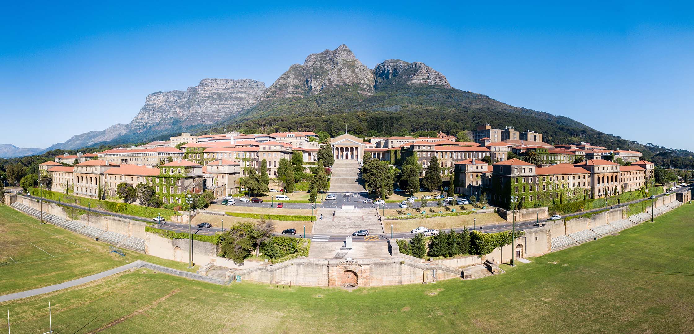 Panoramic image of University of Cape Town Upper Campus - Tinotenda-Chemvura